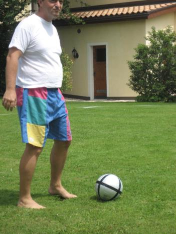 Fussball 021.jpg   29kb   26.03.2021 22:37:59
